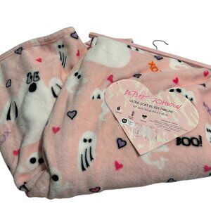 Betsey Johnson Throw Blanket 50 x 60